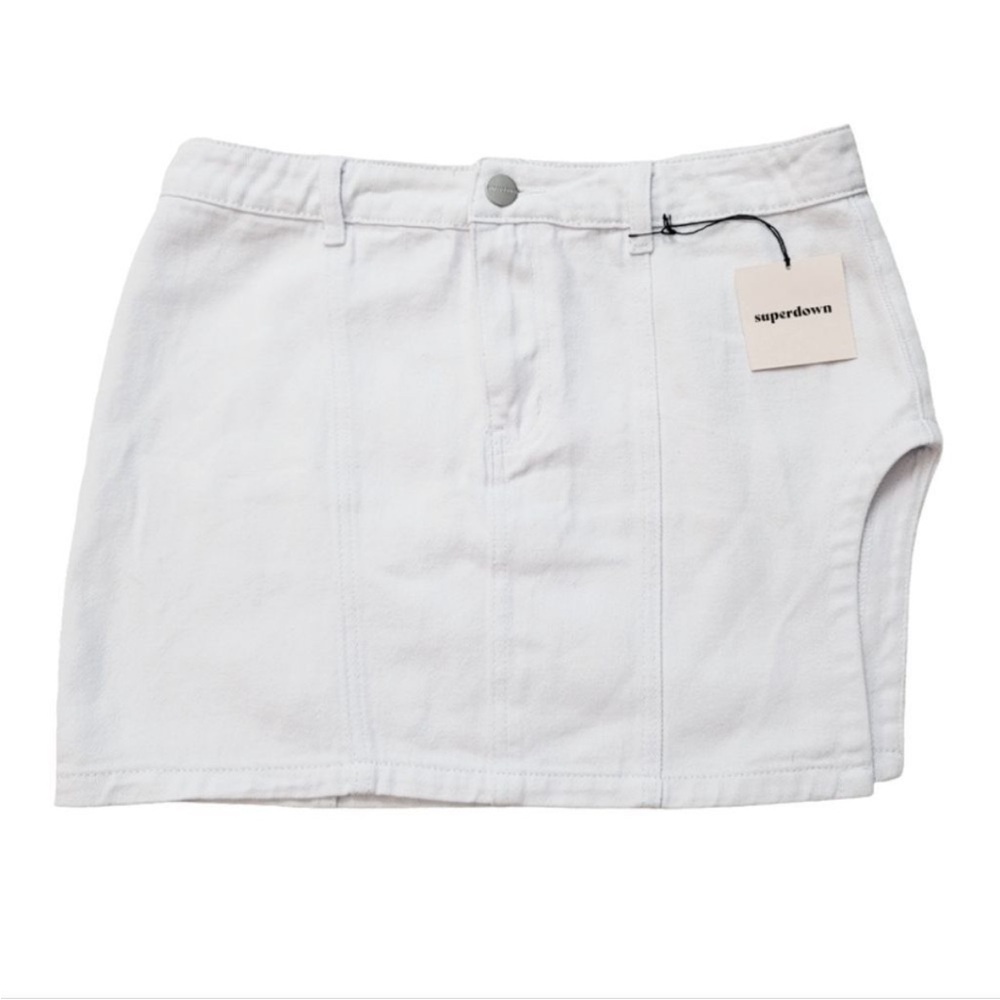 NEW Revolve Superdown Abby Slit Mini Denim Skirt in White Size Medium